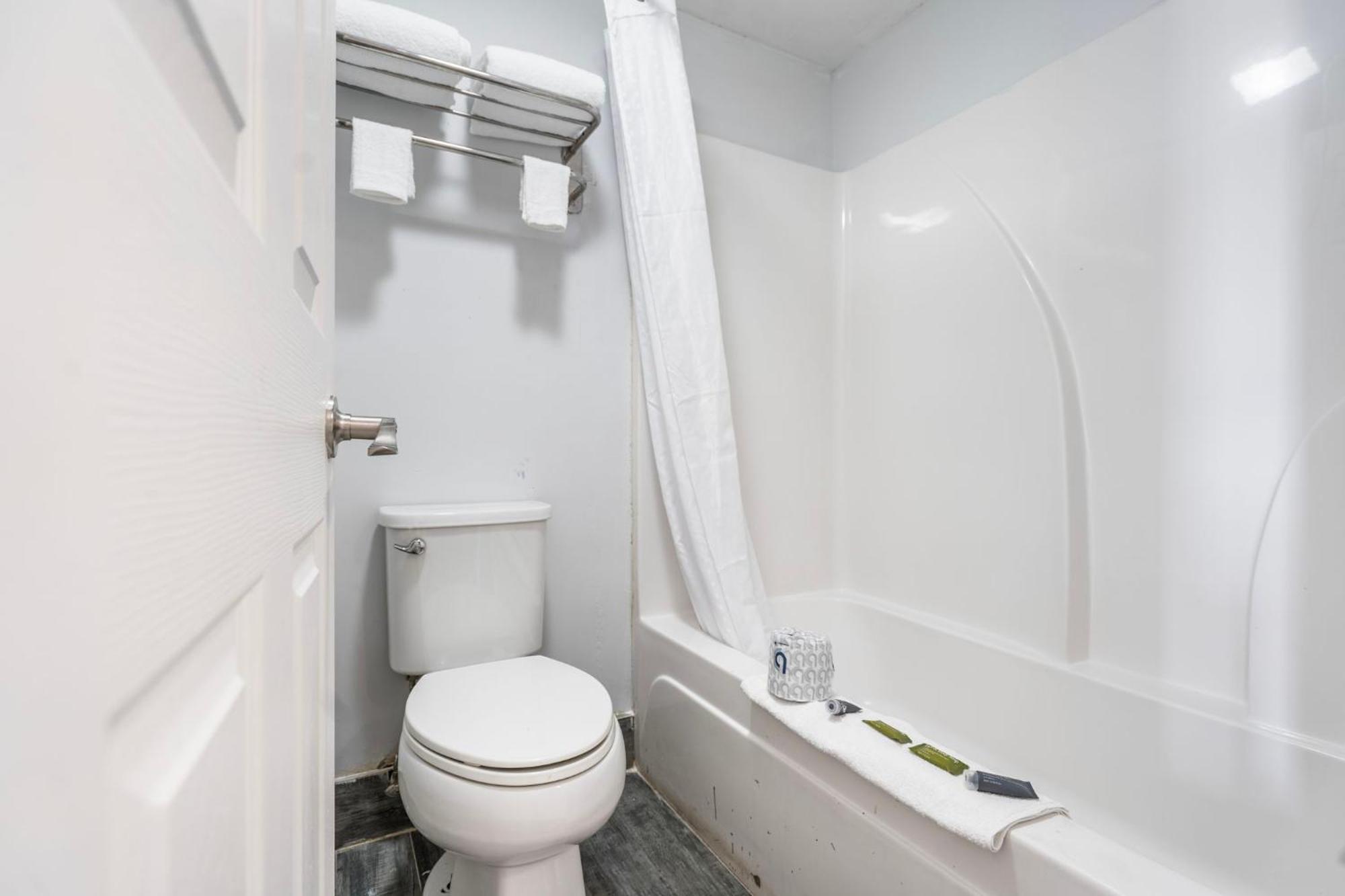 Budgetel Inns & Suites Augusta Downtown 706-945-1238 Exterior foto